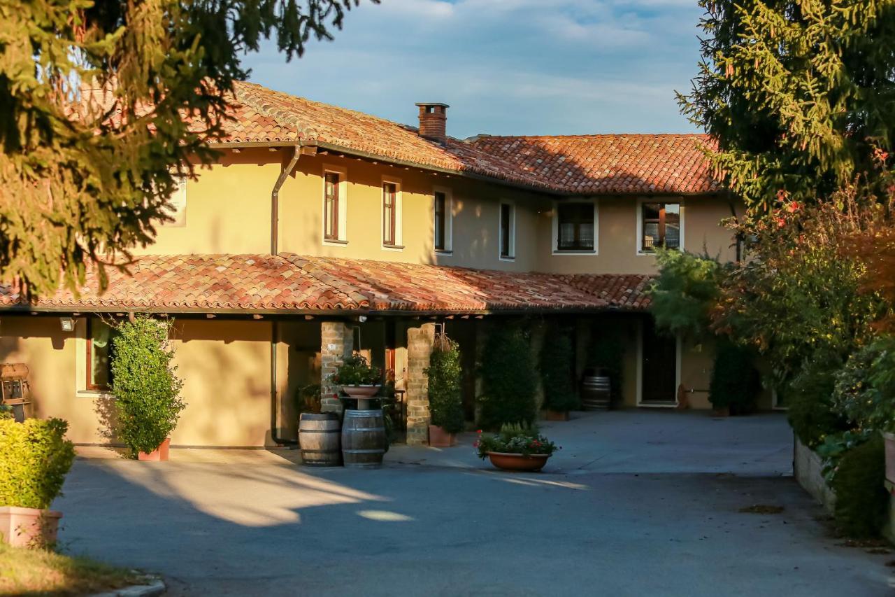 Cadgal - Tenuta Valdivilla Санто-Стефано-Бельбо Екстер'єр фото