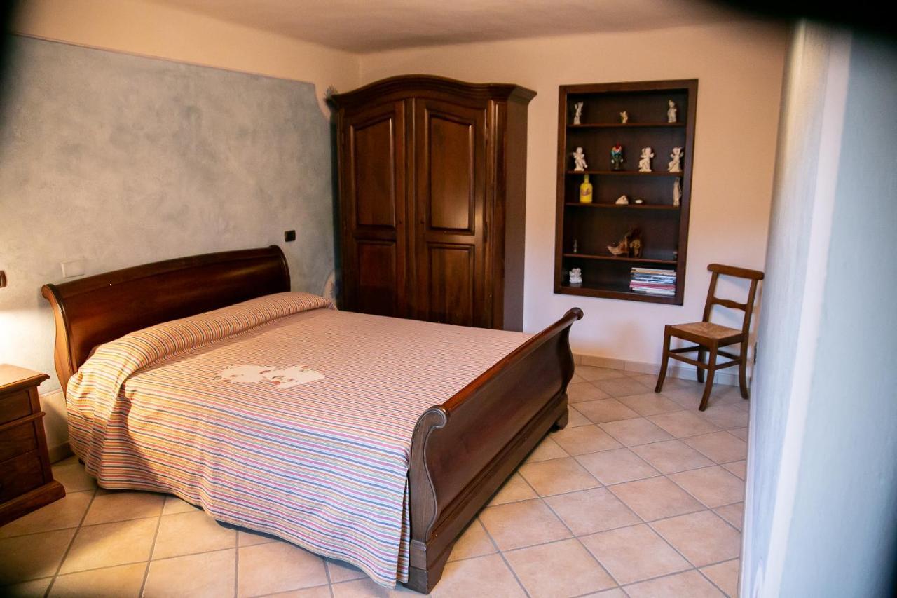 Cadgal - Tenuta Valdivilla Санто-Стефано-Бельбо Екстер'єр фото