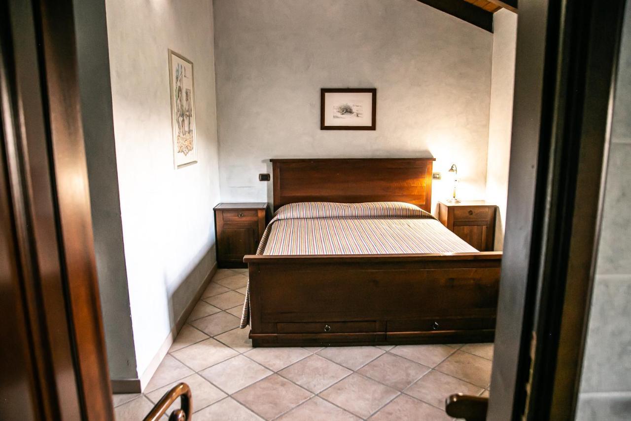 Cadgal - Tenuta Valdivilla Санто-Стефано-Бельбо Екстер'єр фото